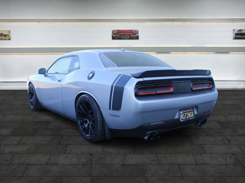 Used 2018 Dodge Challenger R/T Scat Pack w/ Dynamics Package RWD image 5