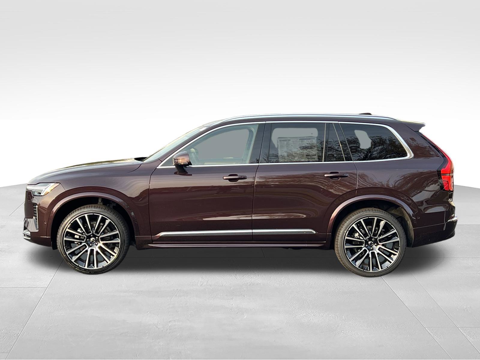 New 2026 Volvo XC90 B6 Plus w/ Protection Package Premier AWD/4WD image 2