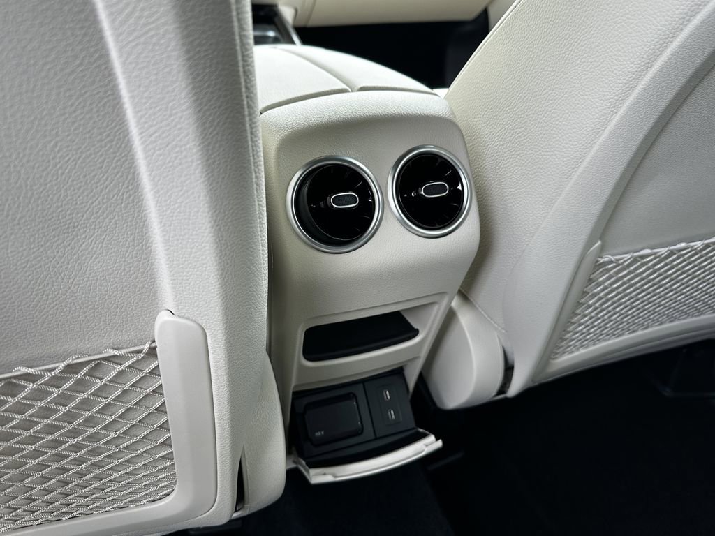 Certified 2025 Mercedes-Benz GLB 250 4MATIC image 25