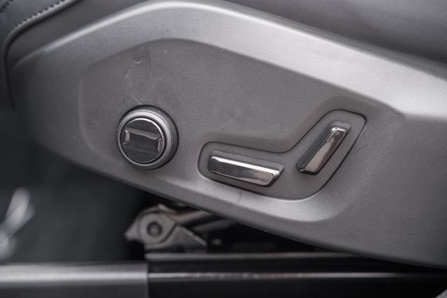 New 2026 Volvo XC60 B5 Plus w/ Protection Package Premier AWD/4WD image 33