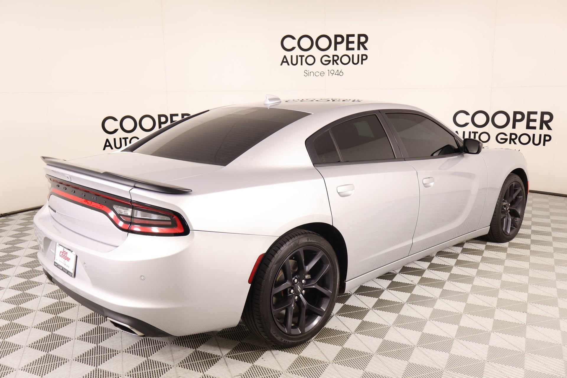 Used 2023 Dodge Charger SXT w/ Blacktop Package RWD image 19