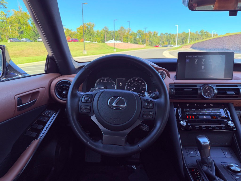 Certified 2025 Lexus IS 350 F Sport RWD image 19
