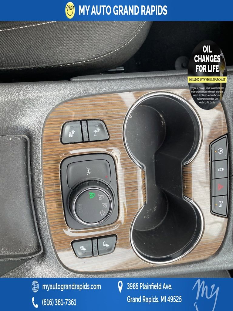 Used 2023 GMC Acadia SLE w/ Driver Convenience Package image 23