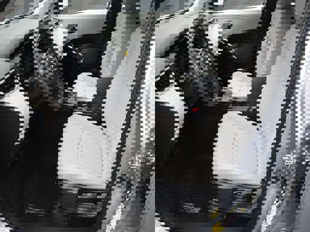 New 2026 Toyota Corolla Cross L image 9