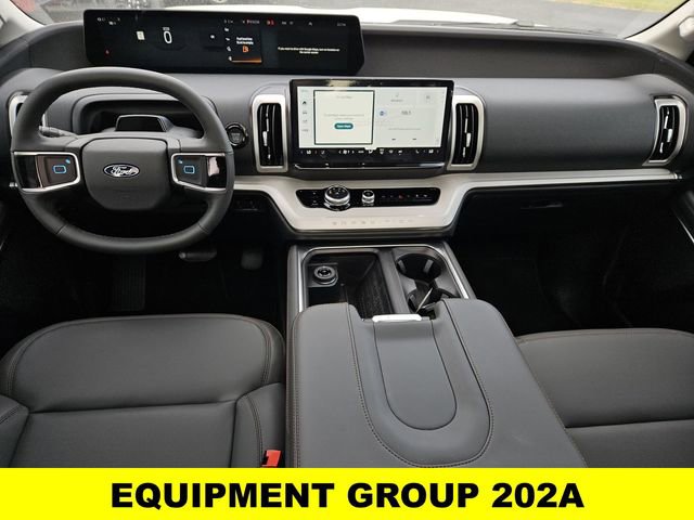 New 2025 Ford Expedition Max Active image 5