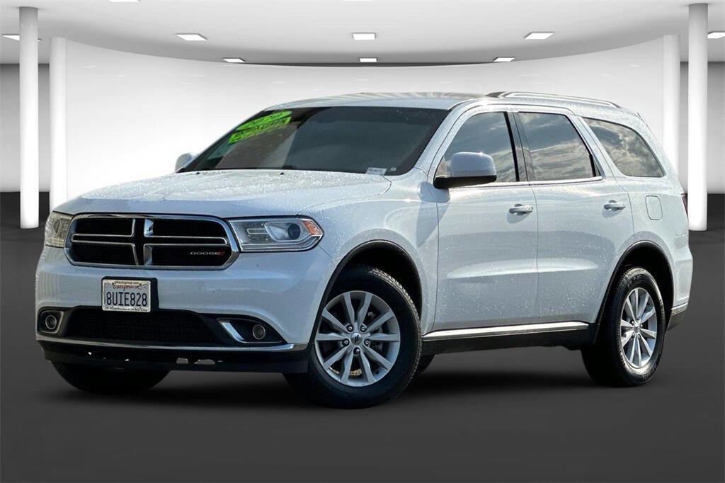 Used 2020 Dodge Durango SXT image 2