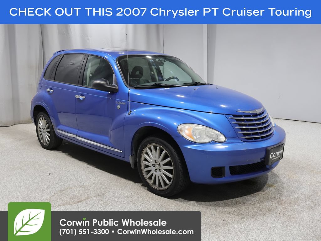 Used 2007 Chrysler PT Cruiser Touring FWD video 1
