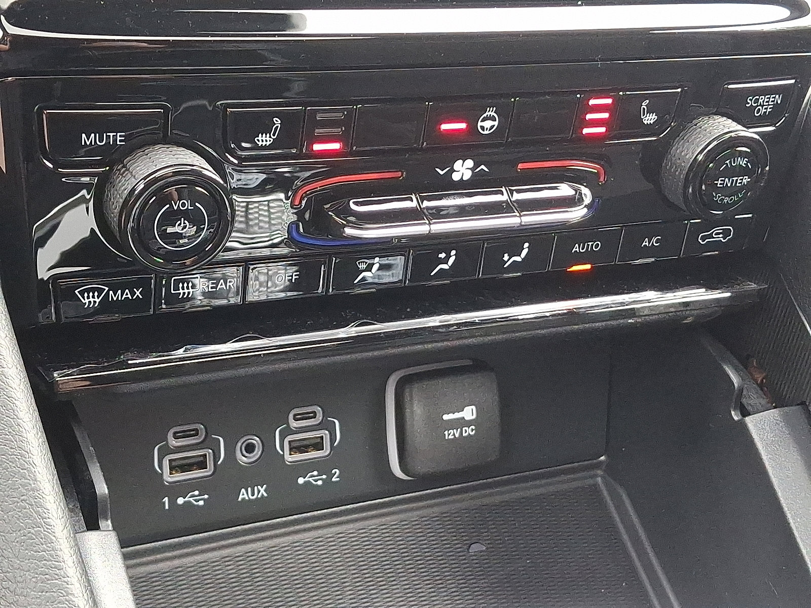 New 2025 Jeep Grand Cherokee L Altitude image 10