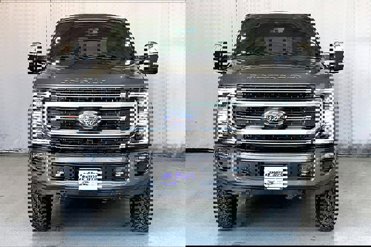 Certified 2021 Ford F250 Platinum w/ Tremor Off-Road Package image 2