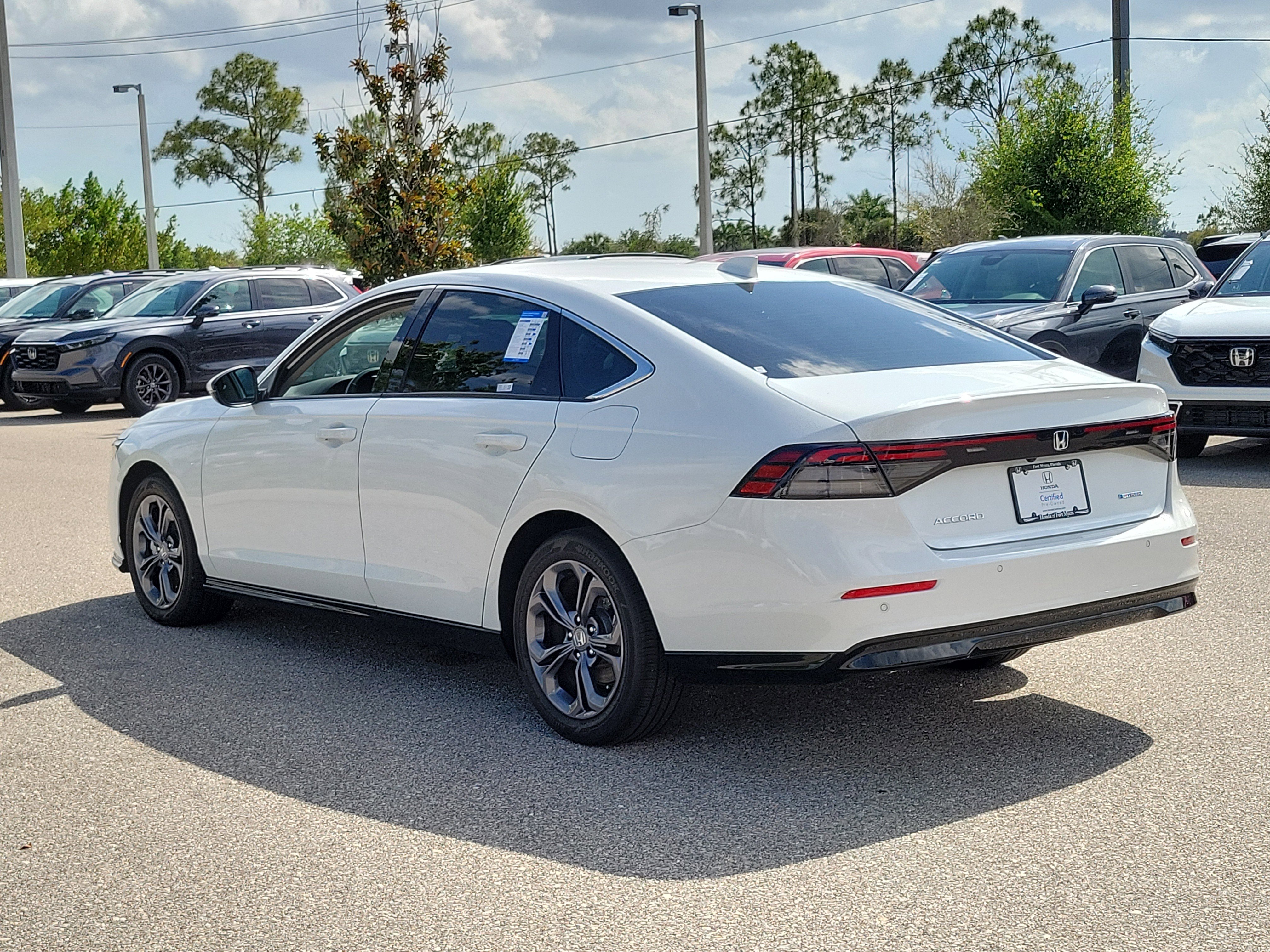 Certified 2024 Honda Accord EX-L image 4