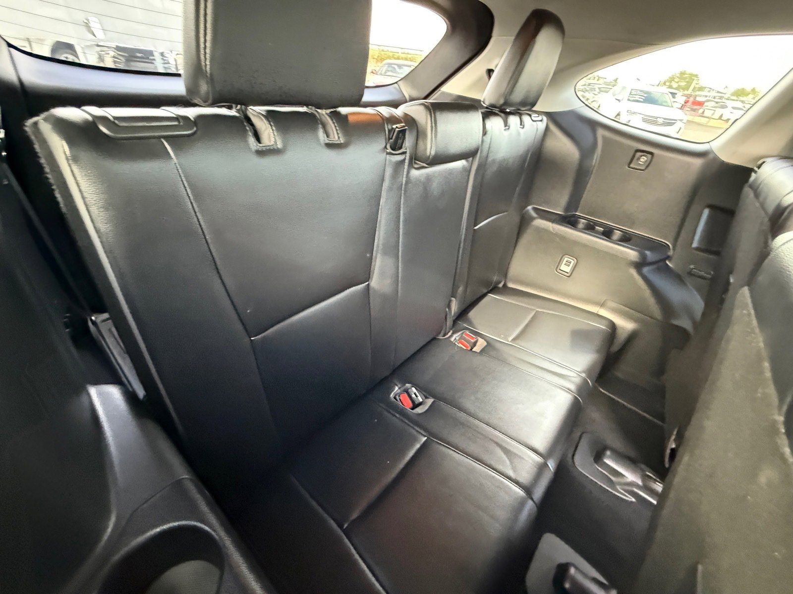 Used 2021 Toyota Highlander XLE image 16