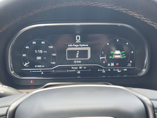 Used 2023 GMC Yukon AT4 AWD/4WD image 16