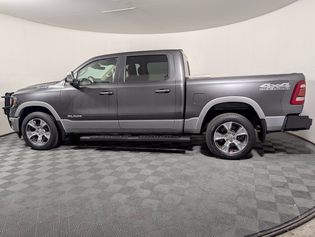 Used 2019 RAM 1500 Laramie AWD/4WD image 5