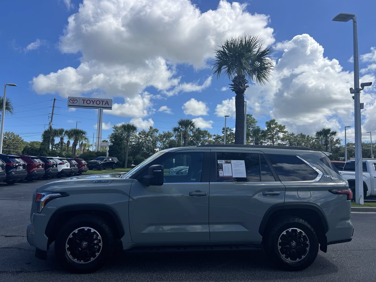 Used 2026 Toyota Sequoia SR5 w/ TRD Off-Road Package AWD/4WD image 7