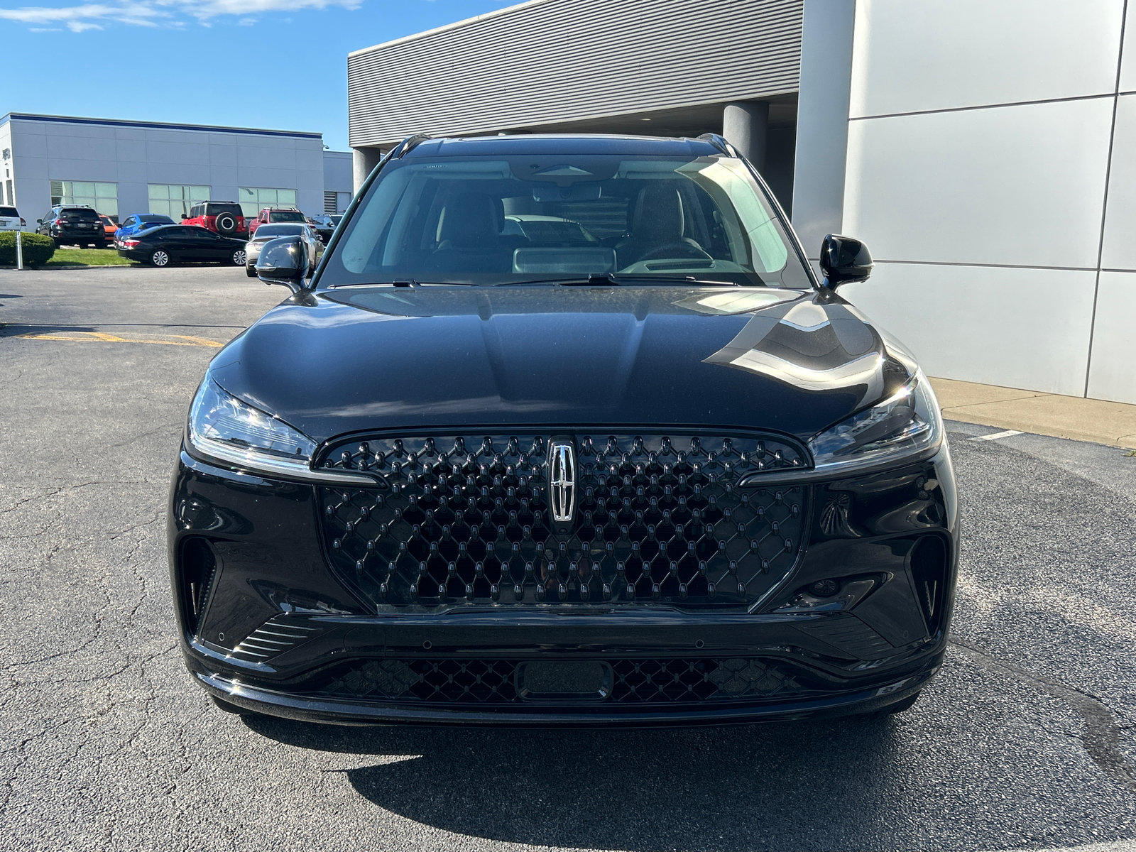 New 2026 Lincoln Aviator AWD image 2