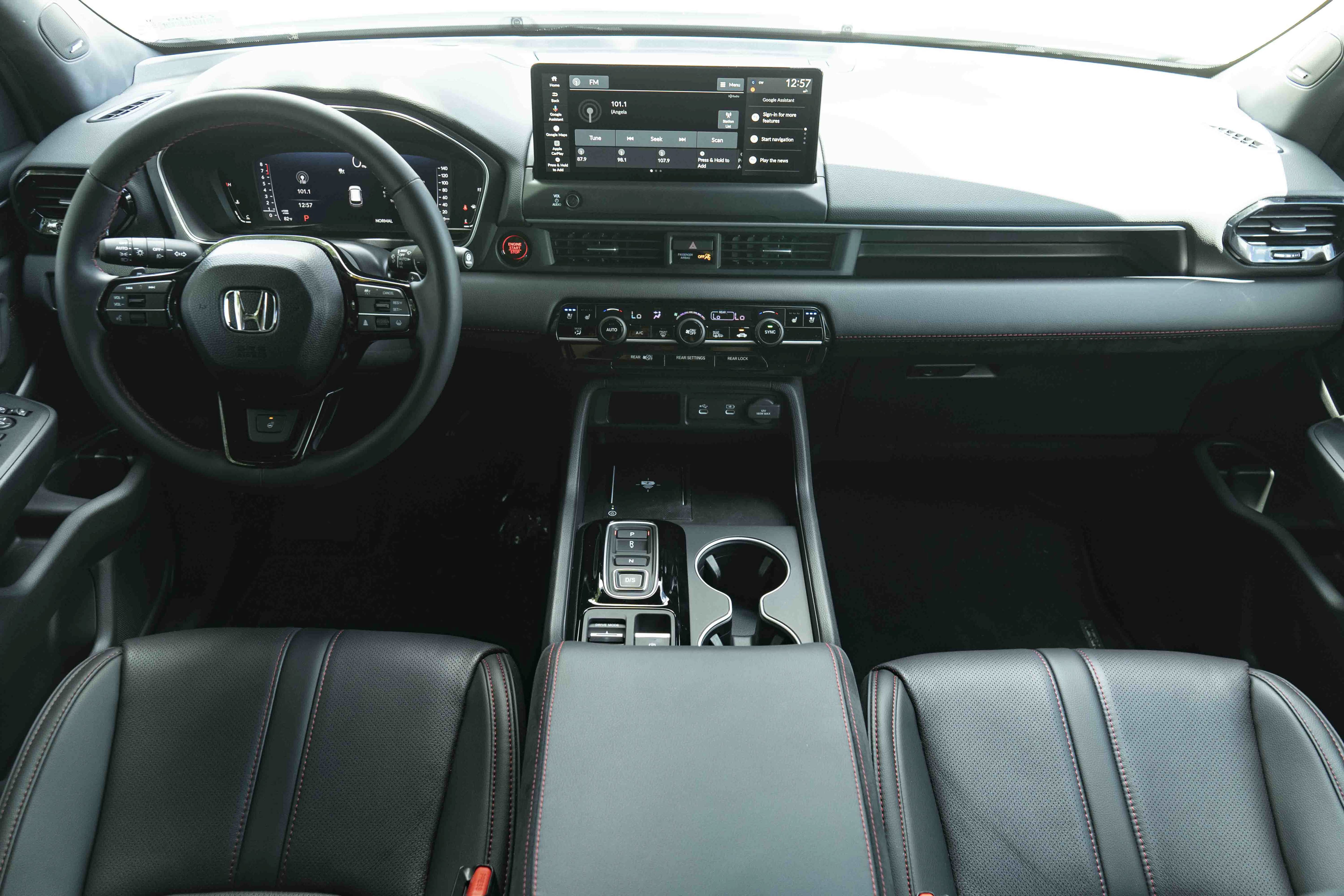 Used 2026 Honda Pilot Black Edition image 28