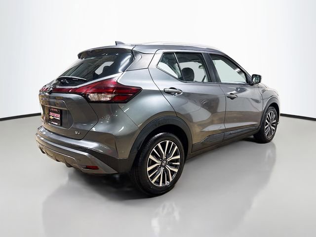 Used 2021 Nissan Kicks SV image 7