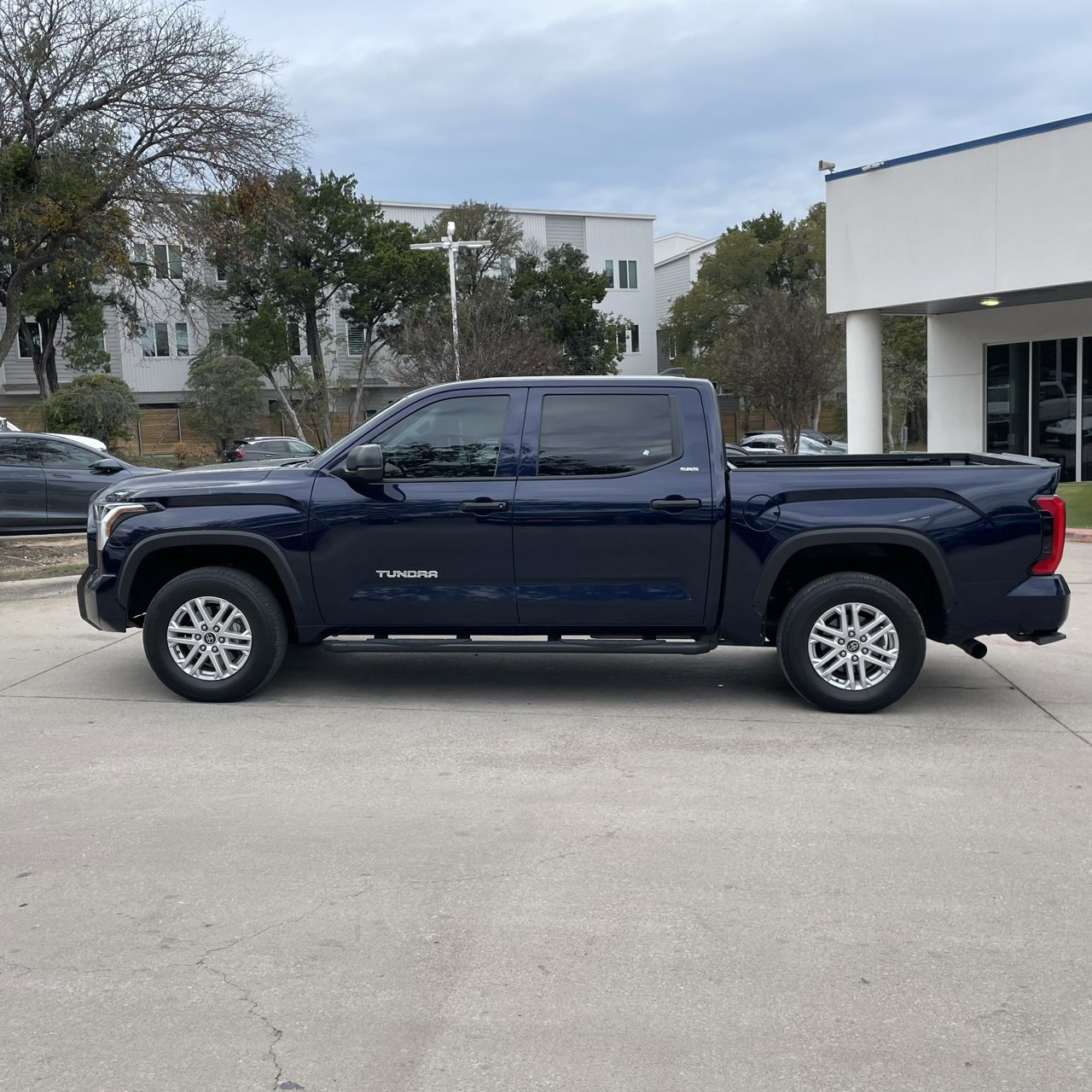 Used 2024 Toyota Tundra SR5 image 3