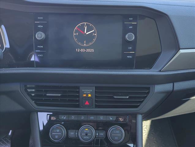 Used 2021 Volkswagen Jetta SEL Premium FWD image 13
