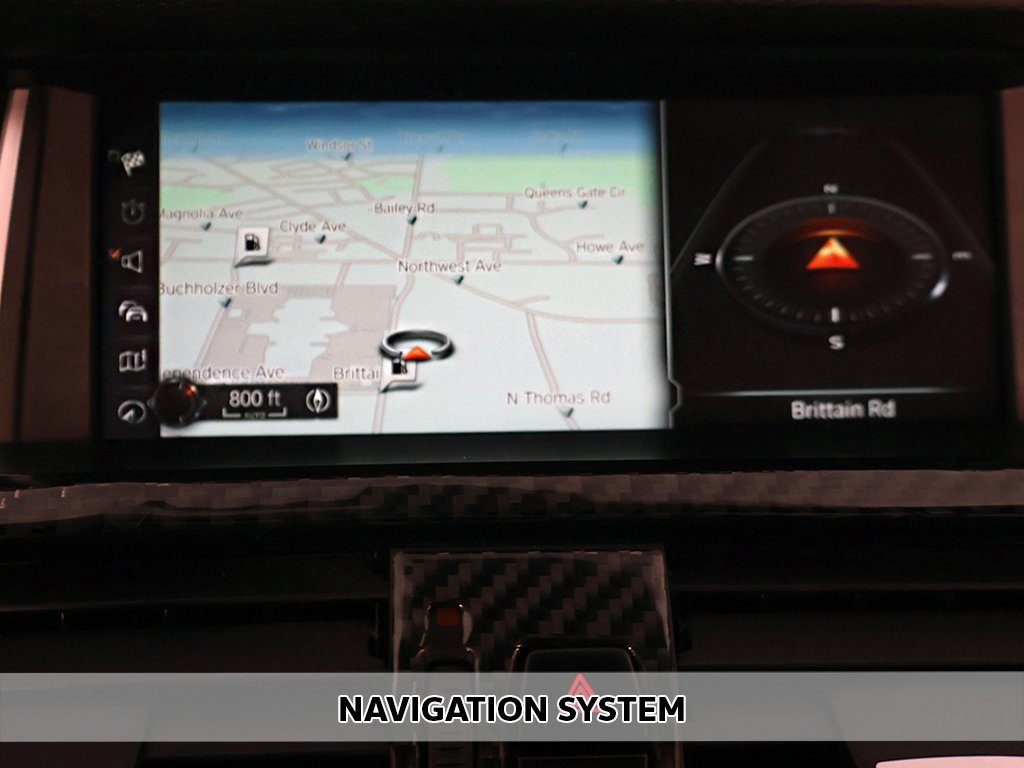 Used 2018 BMW X4 M40i w/ Driving Assistance Package image 3