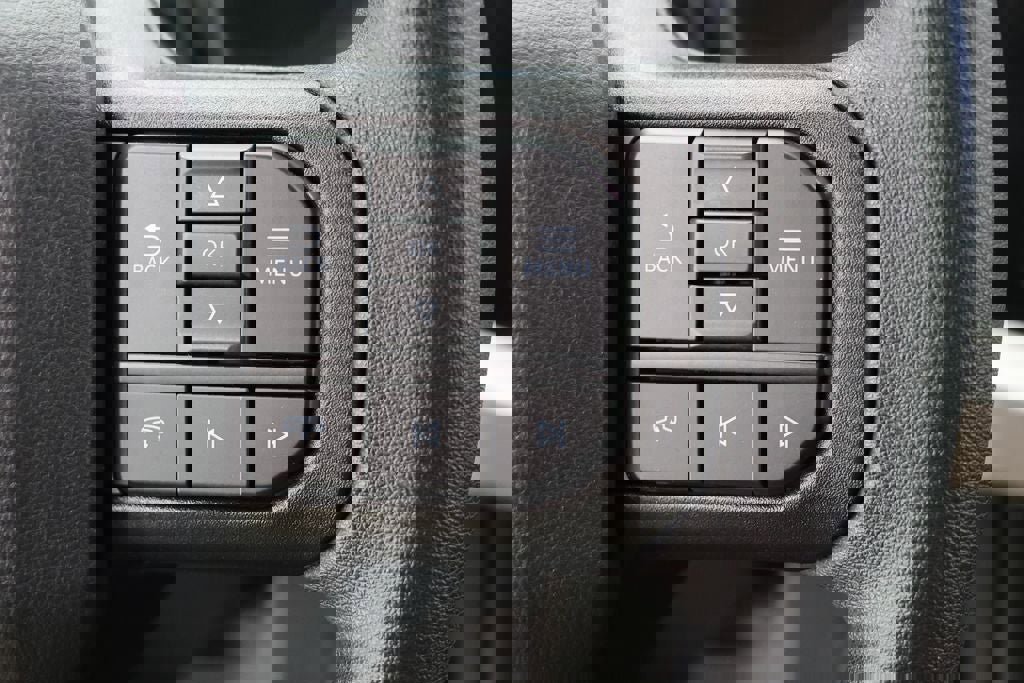 Used 2023 Ford F350 XLT w/ FX4 Off-Road Package image 22