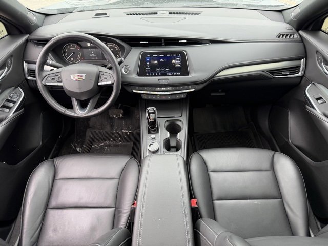 Used 2022 Cadillac XT4 Premium Luxury image 9