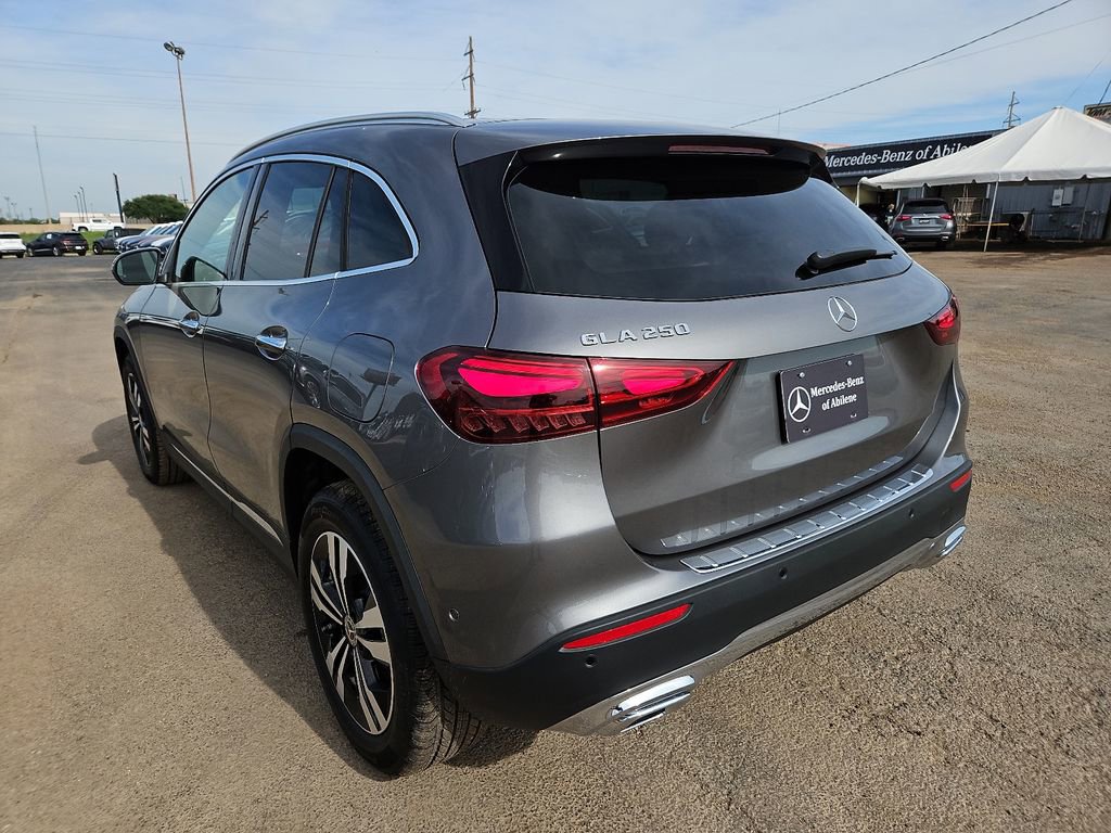New 2026 Mercedes-Benz GLA 250 image 5