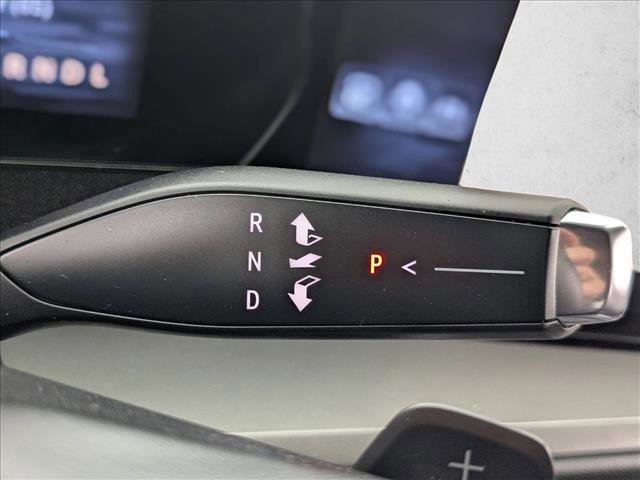 Used 2024 Chevrolet Traverse LT image 12