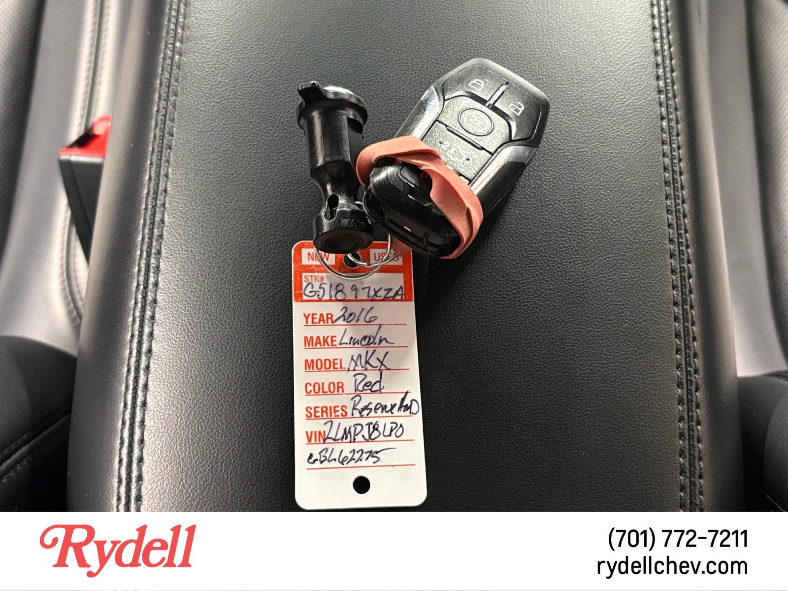 Used 2016 Lincoln MKX Reserve w/ Luxury Package AWD/4WD image 21