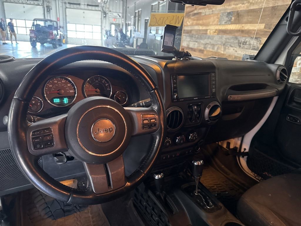 Used 2017 Jeep Wrangler Unlimited Sport AWD/4WD image 10
