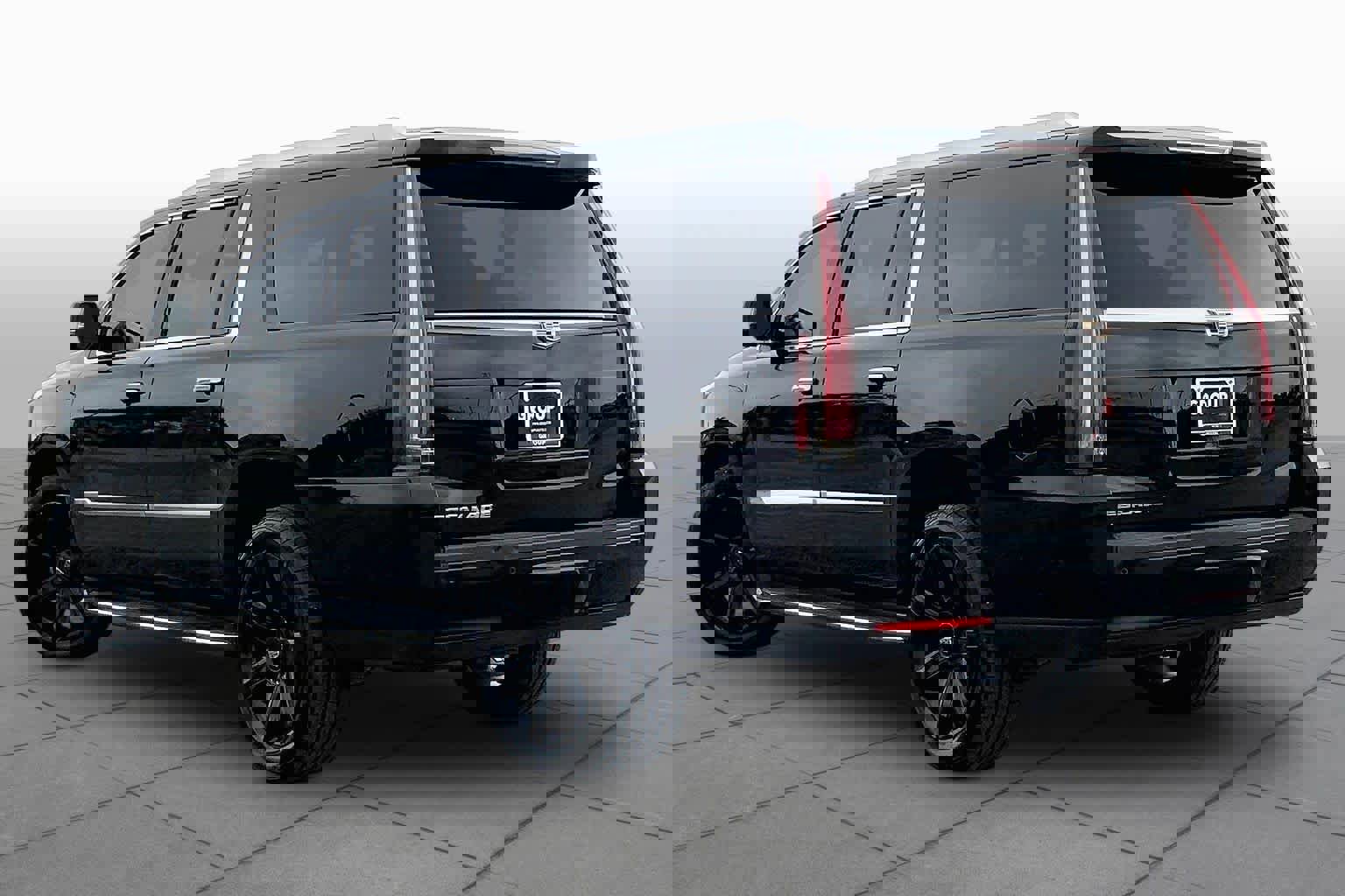 Used 2016 Cadillac Escalade ESV Luxury AWD/4WD image 12