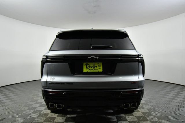 New 2026 Chevrolet Traverse RS w/ LPO, Floor Liner Package AWD/4WD image 12