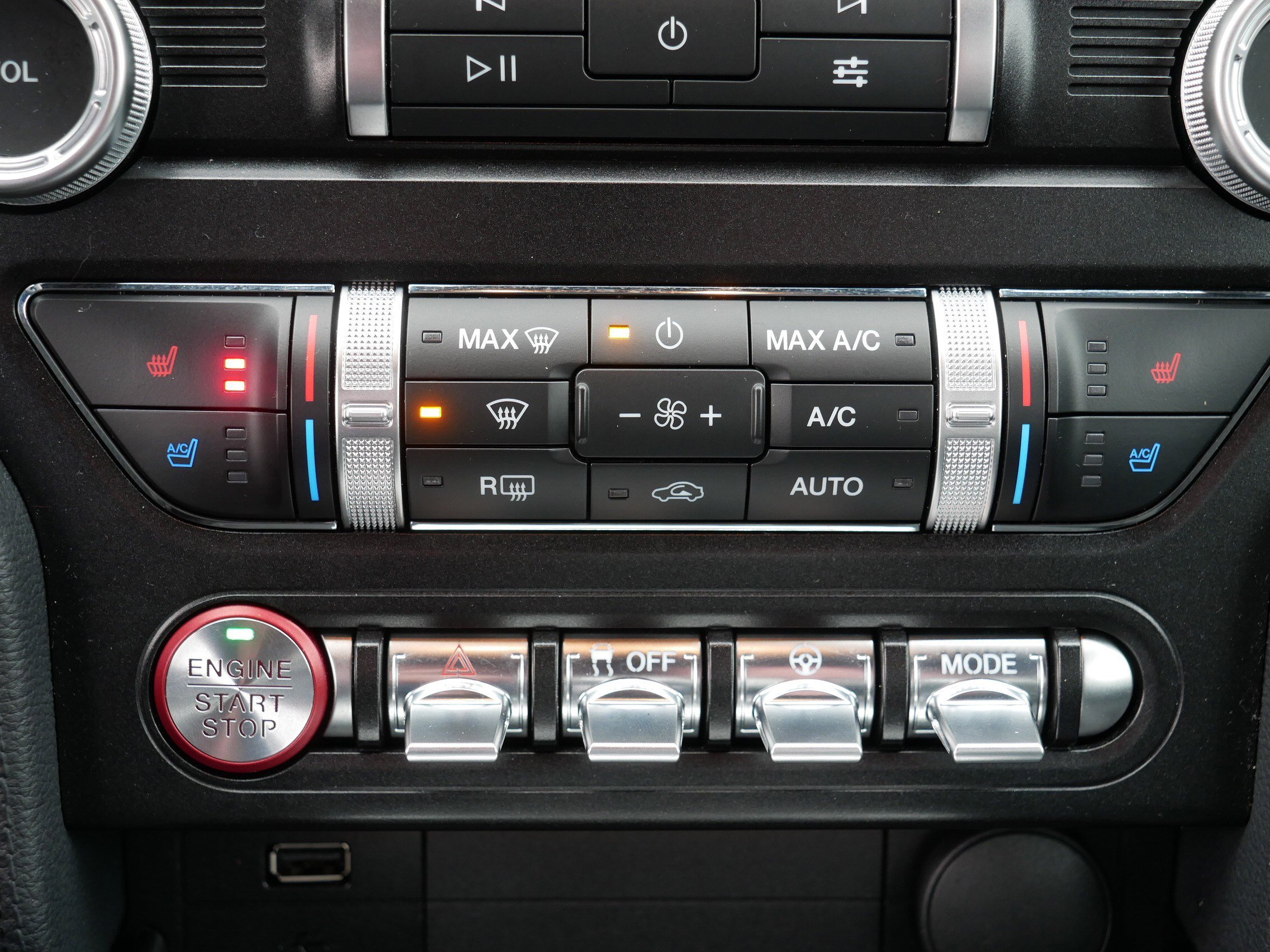 Used 2020 Ford Mustang GT Premium w/ Equipment Group 401A image 22