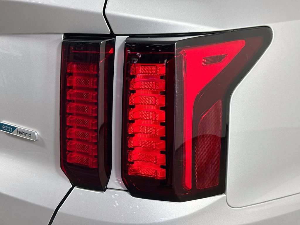 Used 2022 Kia Sorento EX w/ Panoramic Sunroof Package FWD image 34