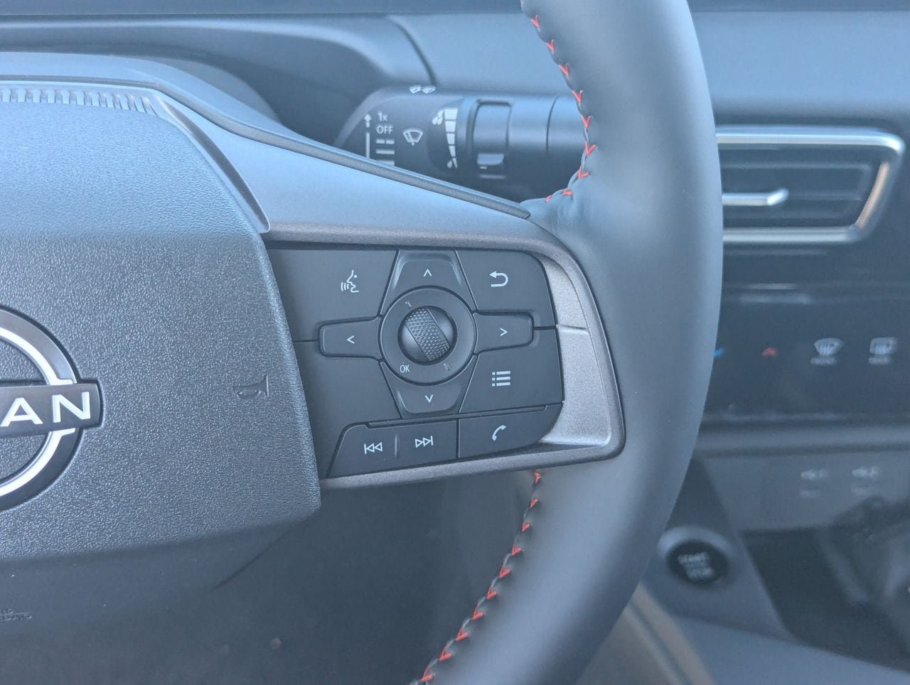 New 2027 Nissan Sentra SR w/ SR All Weather Package FWD image 17