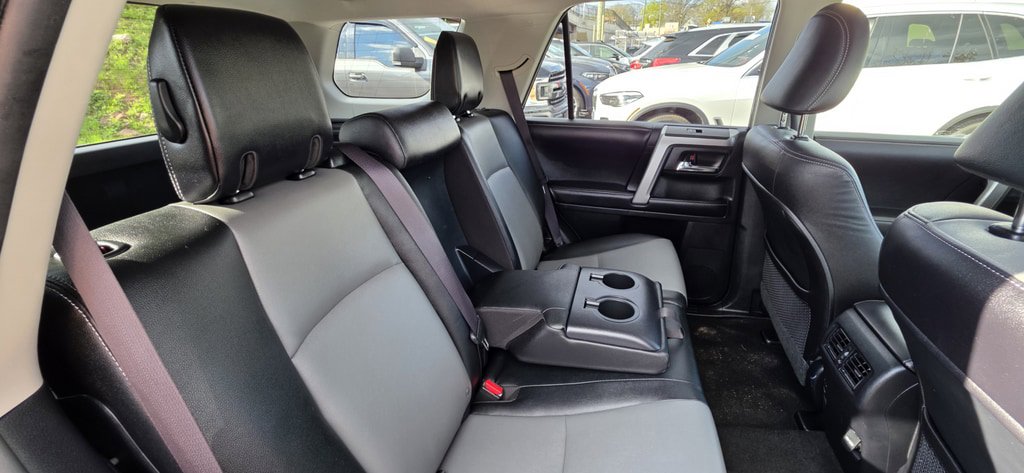 Used 2016 Toyota 4Runner SR5 Premium RWD image 33