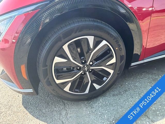 Used 2023 Kia EV6 Wind RWD image 4