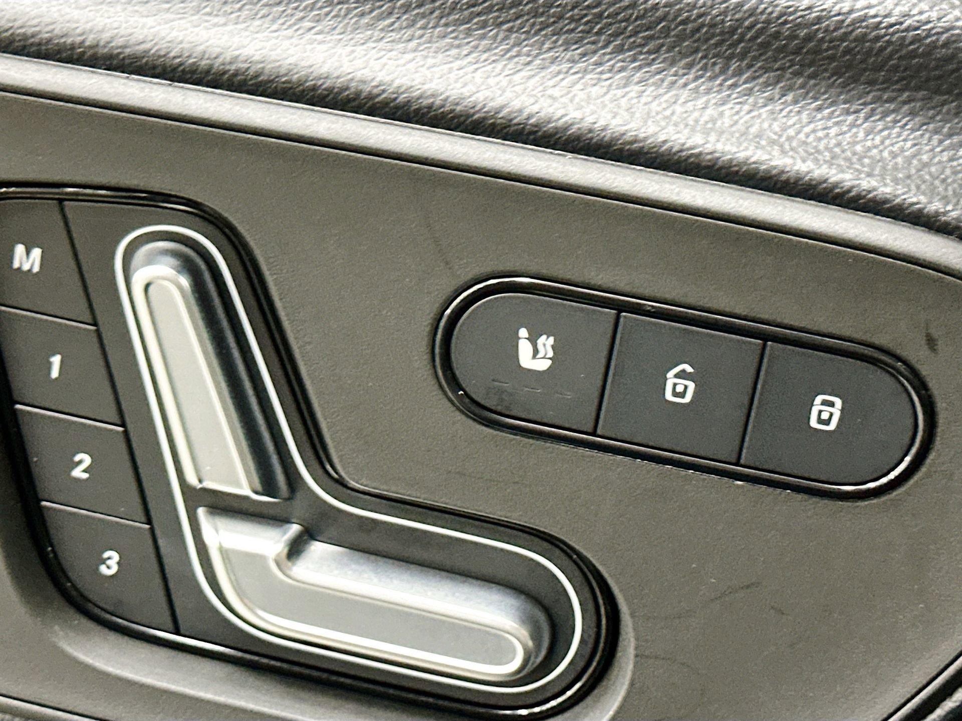 Used 2024 Mercedes-Benz Sprinter 144 Cargo image 20