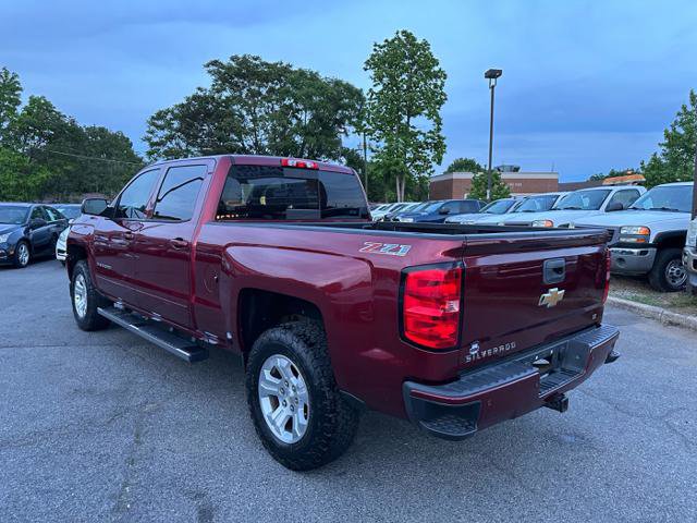 Used 2017 Chevrolet Silverado 1500 LT w/ All Star Edition AWD/4WD image 7
