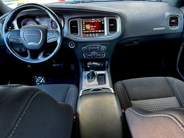Used 2023 Dodge Charger SXT RWD image 15