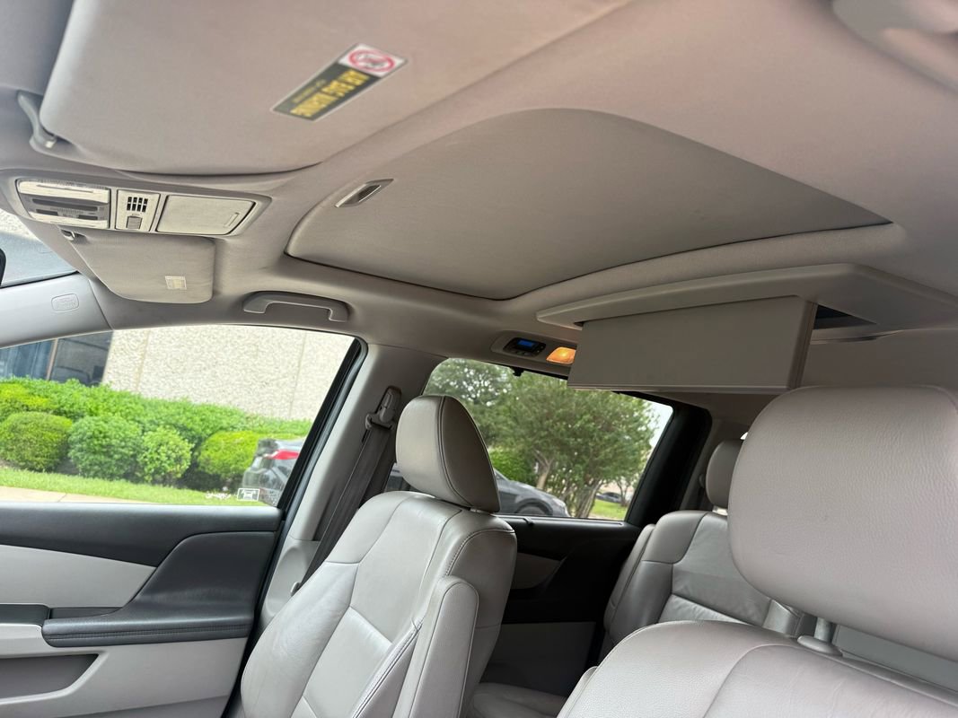 Used 2012 Honda Odyssey Touring image 12