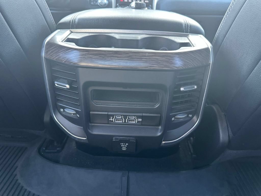 Used 2020 RAM 1500 Laramie AWD/4WD image 33