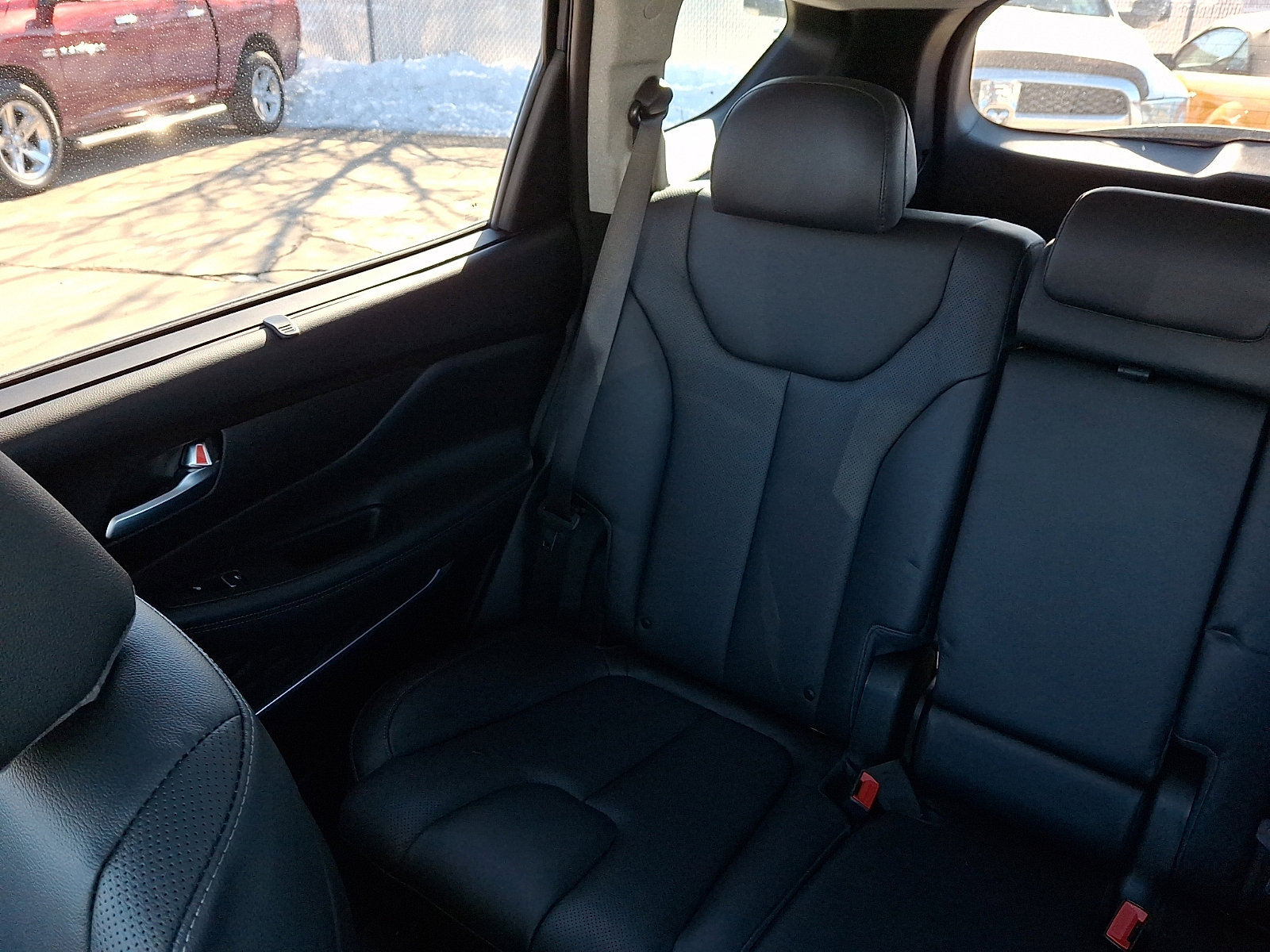 Used 2020 Hyundai Santa Fe Limited image 18