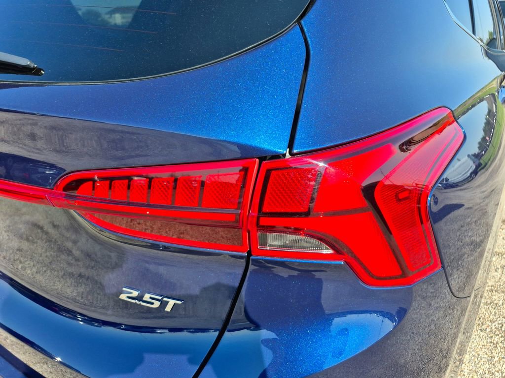 Used 2023 Hyundai Santa Fe Calligraphy image 11