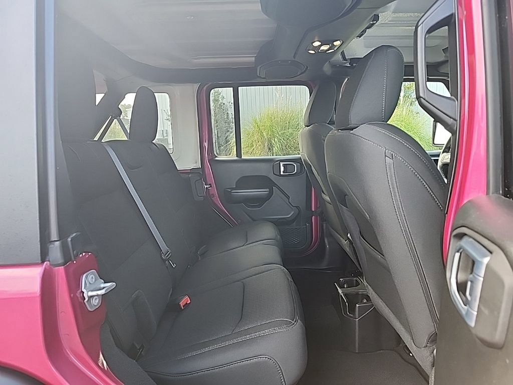 Certified 2021 Jeep Wrangler Unlimited Sport image 15