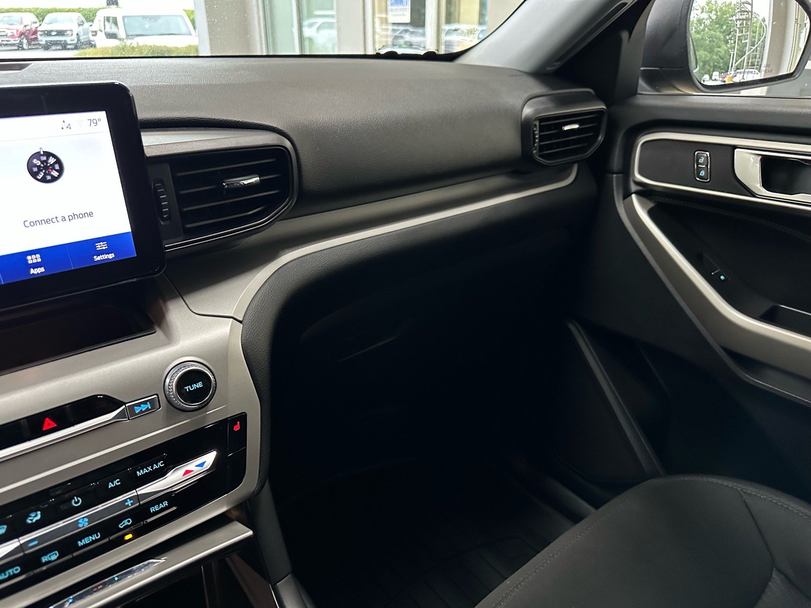 Certified 2023 Ford Explorer XLT AWD/4WD image 29