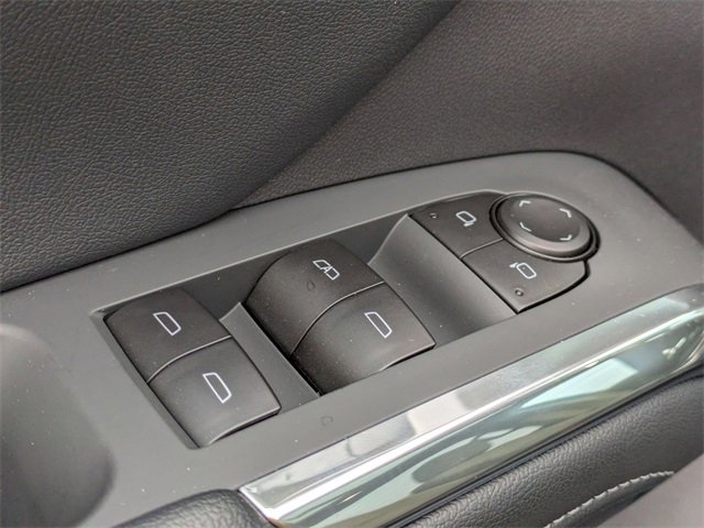 New 2026 Chevrolet Traverse LT w/ Sun and Wheel Package image 10