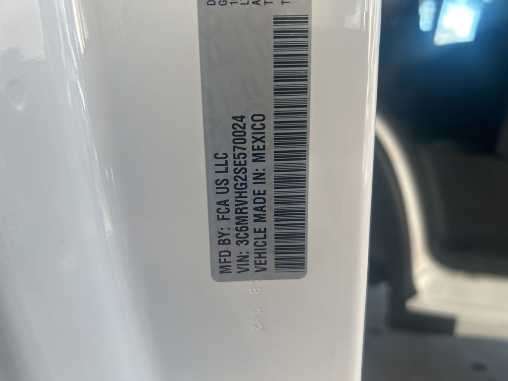 New 2025 RAM ProMaster 3500 w/ Crew Van Package image 36