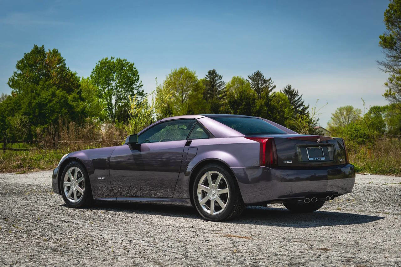 Used 2004 Cadillac XLR image 14