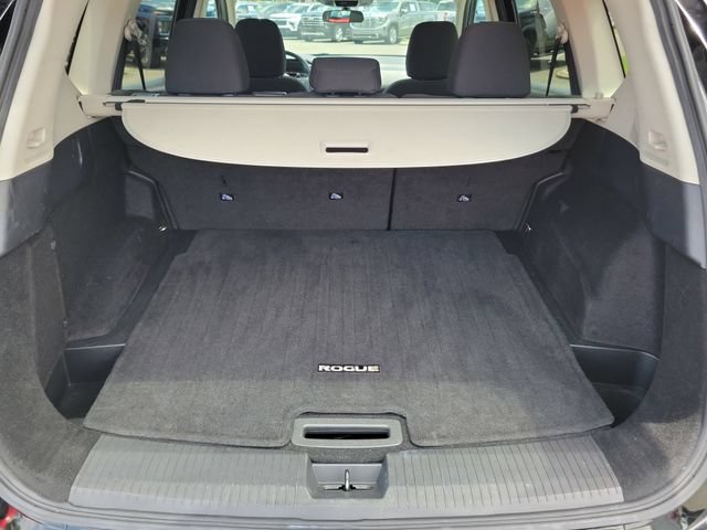 Used 2024 Nissan Rogue S FWD image 10